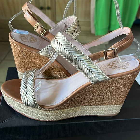 Vince Camuto Rope and Glitter Gold Wedge Platform Tazma Sandals Sz 8 - Picture 1 of 14